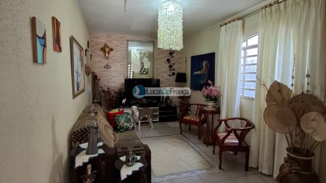 Casa 3 Quartos sendo 1 suite, toda na laje, com piscina no Módulo 5 – Nova Colina – Sobradinho-DF