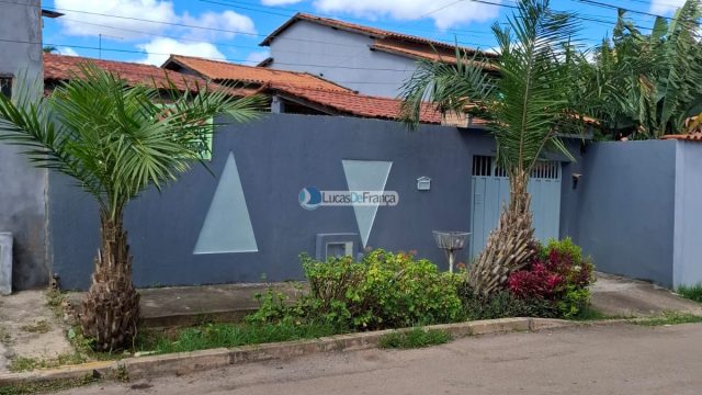 Casa 3 Quartos sendo 1 suite, toda na laje, com piscina no Módulo 5 – Nova Colina – Sobradinho-DF