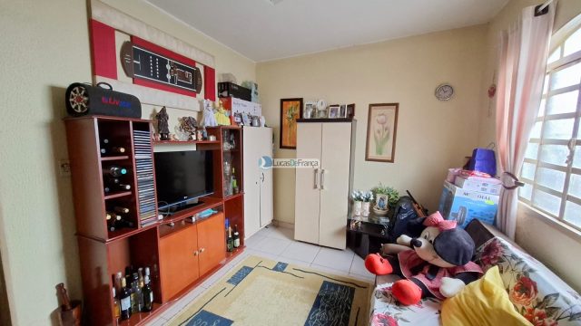 Casa 3 Quartos sendo 1 suite, toda na laje, com piscina no Módulo 5 – Nova Colina – Sobradinho-DF
