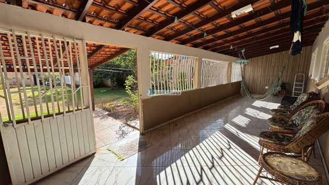Casa no Arapoanga próximo ao posto de saúde 5