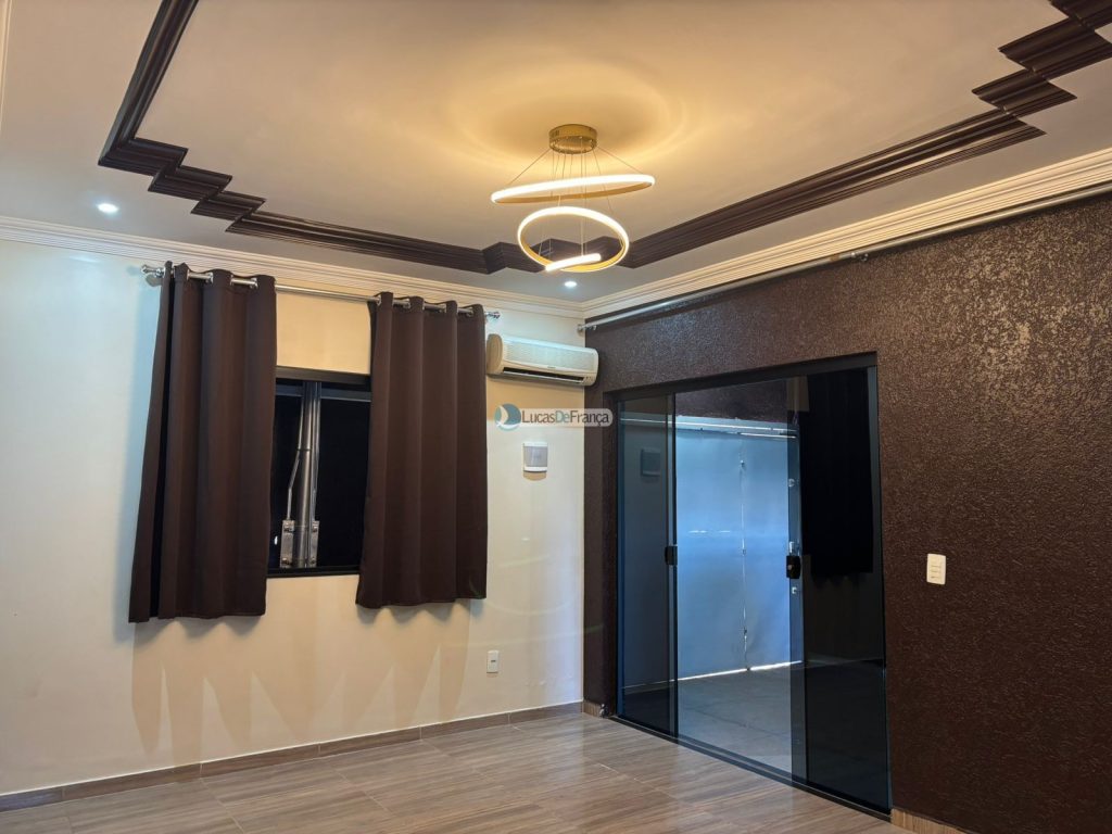 Casa no Arapoanga Próximo ao Supermercado Siqueira. (11)