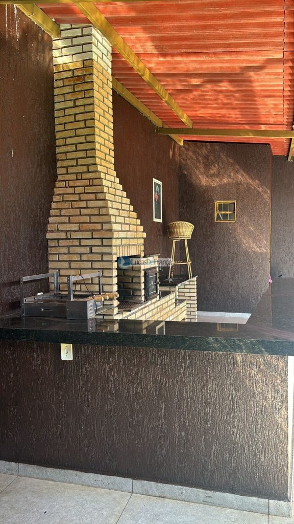 Casa no Arapoanga Próximo ao Supermercado Siqueira. (14)