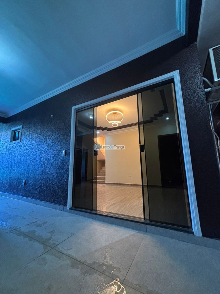 Casa no Arapoanga Próximo ao Supermercado Siqueira. (3)