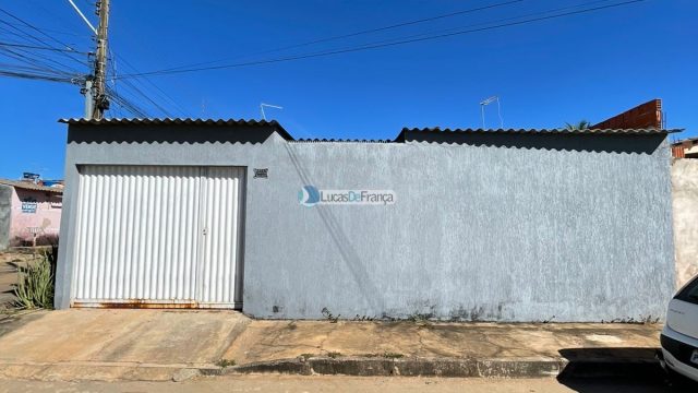 Excelente Casa no Arapoangas Próximo da padaria Esteves