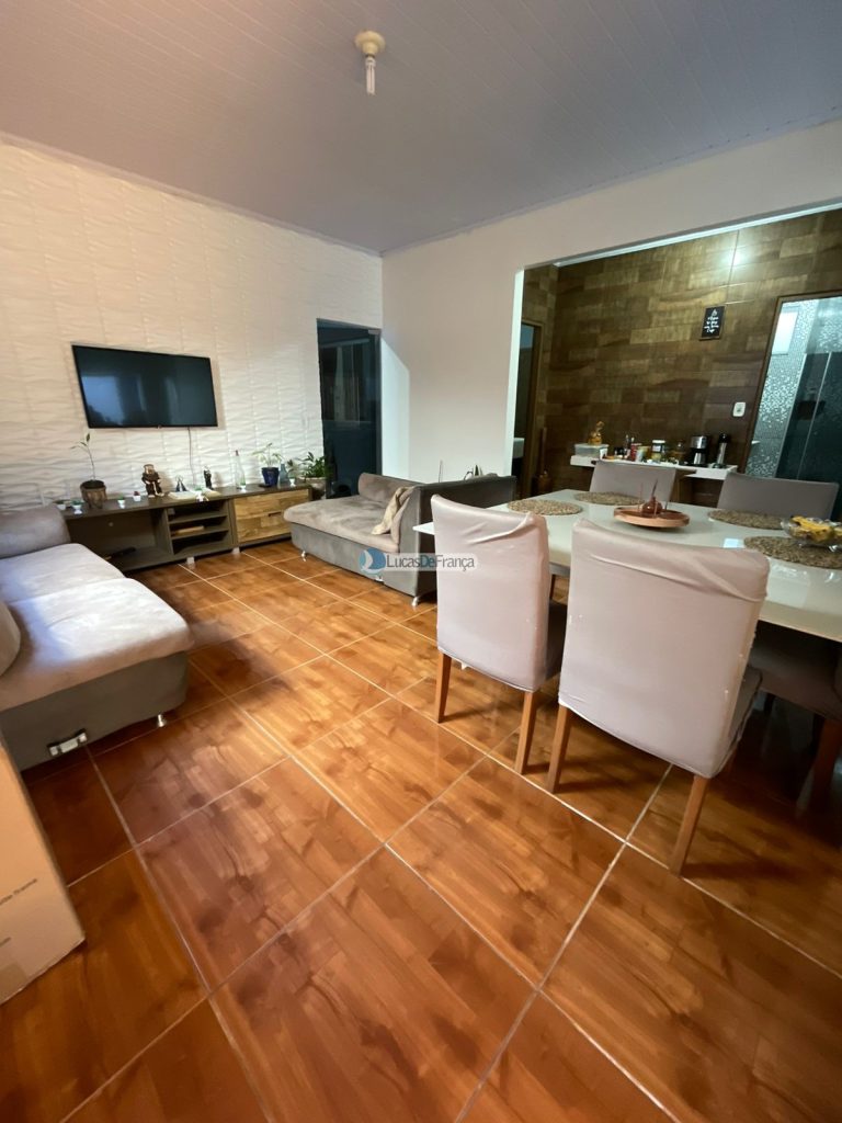 Casa no Arapoangas Próximo da padaria Esteves (14)
