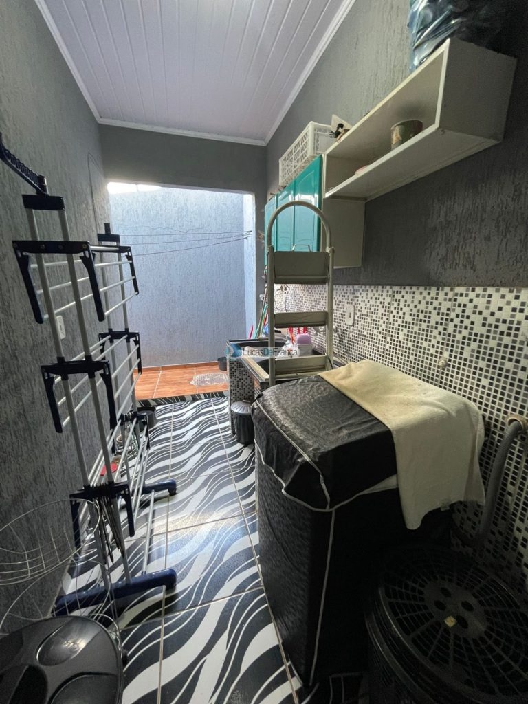 Casa no Arapoangas Próximo da padaria Esteves (18)