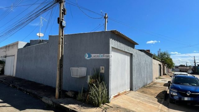 Excelente Casa no Arapoangas Próximo da padaria Esteves