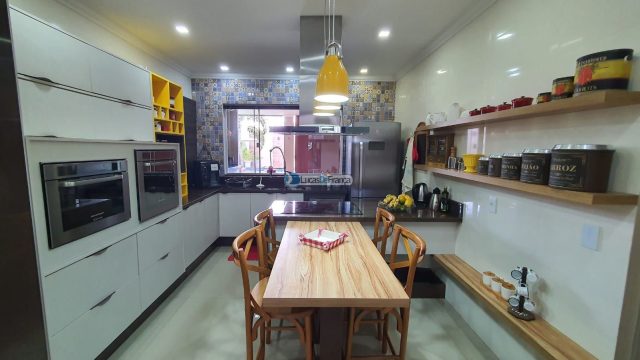 Casa no Setor Tradicional – Rua Gabriela Guimarães