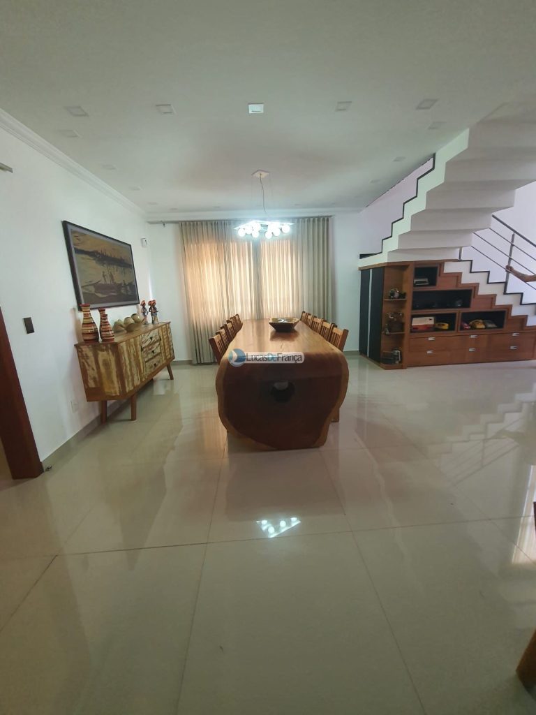Casa no Setor Tradicional - Rua Gabriela Guimarães (19)