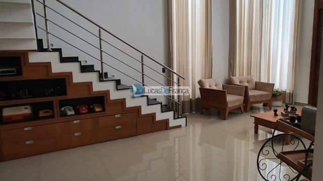 Casa no Setor Tradicional – Rua Gabriela Guimarães