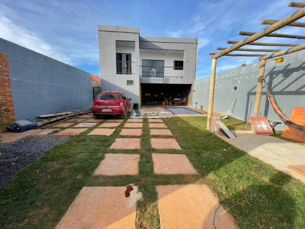 Excelente Casa de Pavimento no Condomínio Greenvillage (1)
