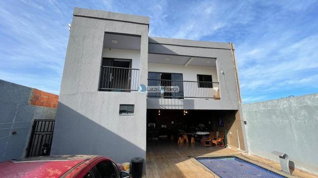 Excelente Casa de Pavimento no Condomínio Greenvillage