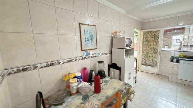 IMOBILIÁRIA LUCAS DE FRANÇA VENDE ESTE IMÓVEL — VILA BURITIS