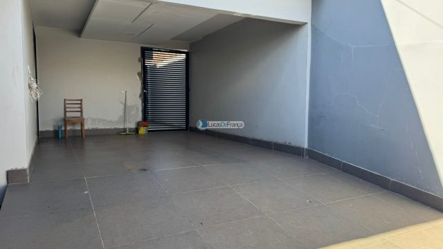Excelente imóvel na avenida Hugo Lobo