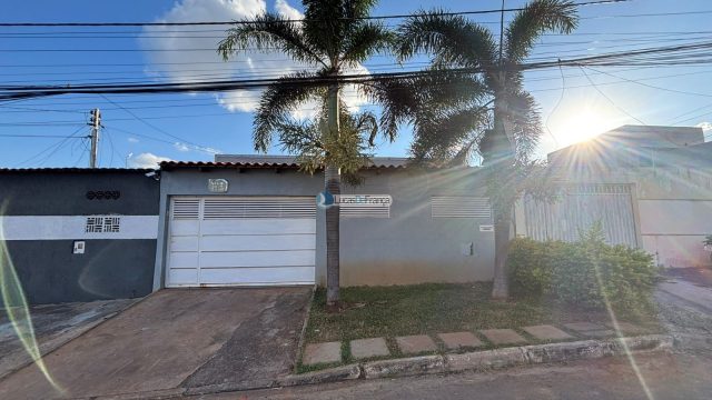 Imóvel na quadra 19 conjunto E Buritis IV