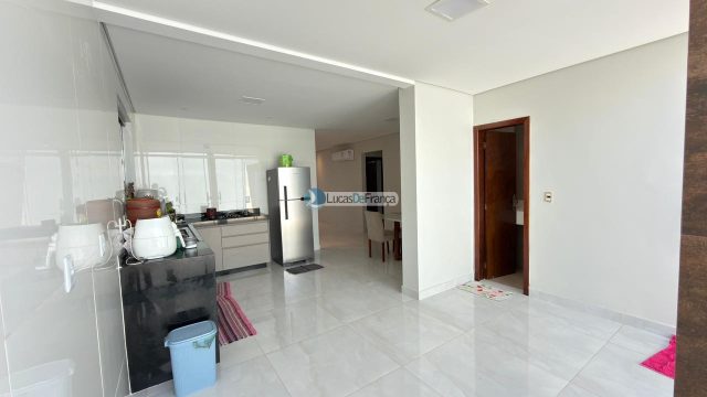 Excelente imóvel na Vila Buritis – Quadra 4