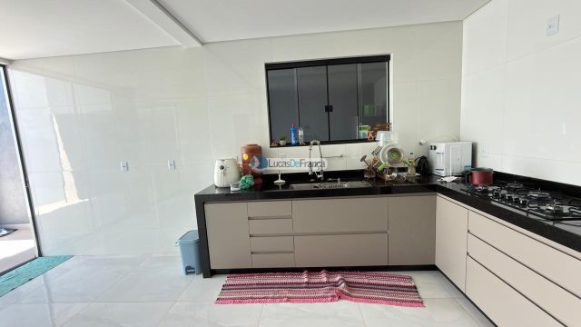 Excelente imóvel na Vila Buritis – Quadra 4
