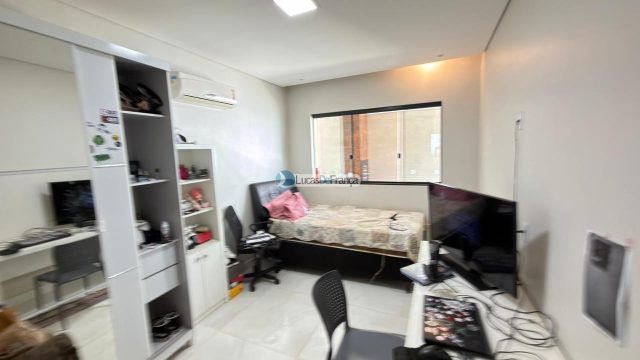 Excelente imóvel na Vila Buritis – Quadra 4