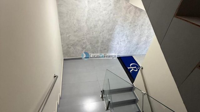 Predio à venda no coração do Arapoanga