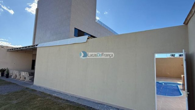 Predio à venda no coração do Arapoanga