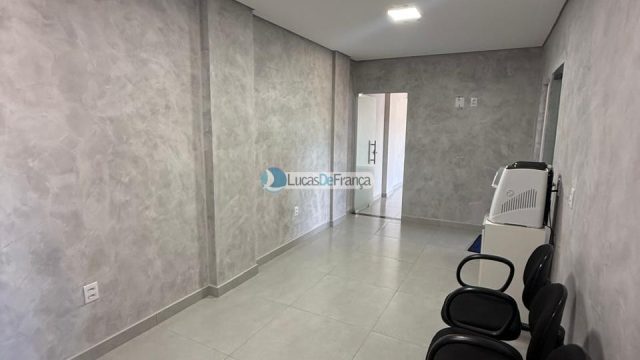Predio à venda no coração do Arapoanga