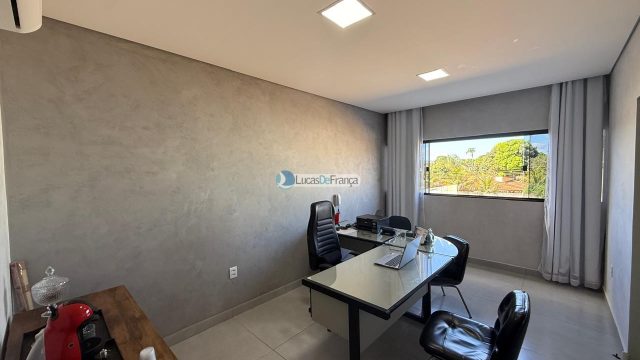 Predio à venda no coração do Arapoanga