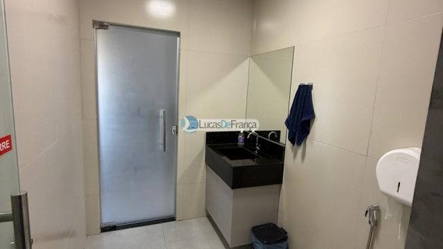 Predio à venda no coração do Arapoanga