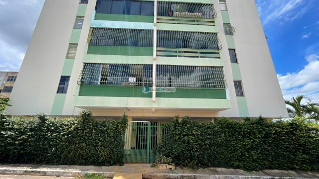 Apartamento na Quadra 01, Bloco M (1º Andar)
