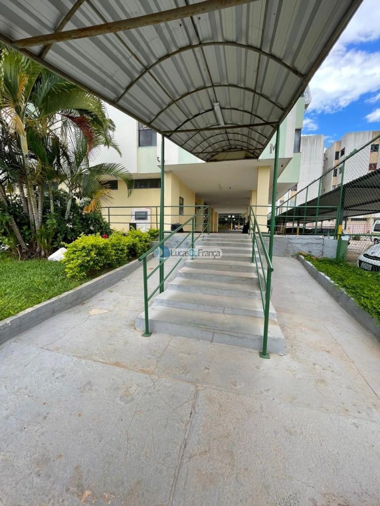 Apartamento na Quadra 01 Bloco M (12)