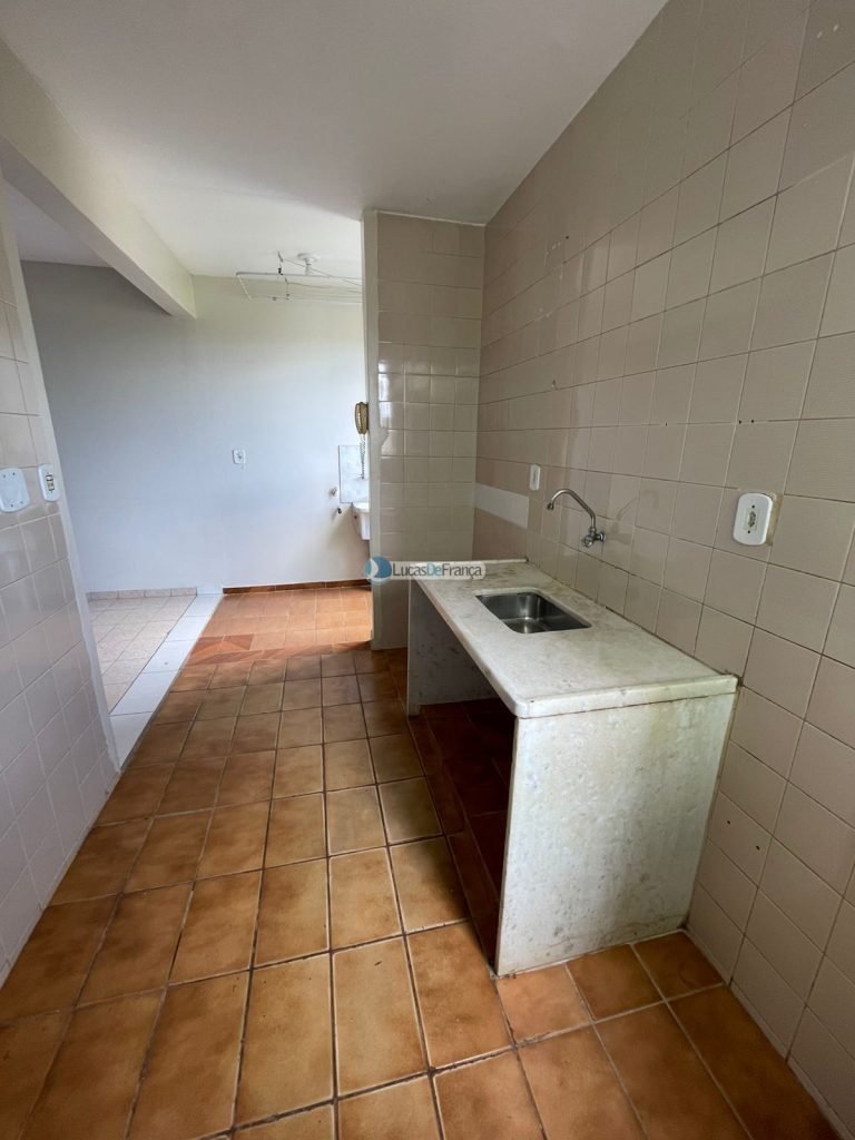 Apartamento na Quadra 01 Bloco M (26)