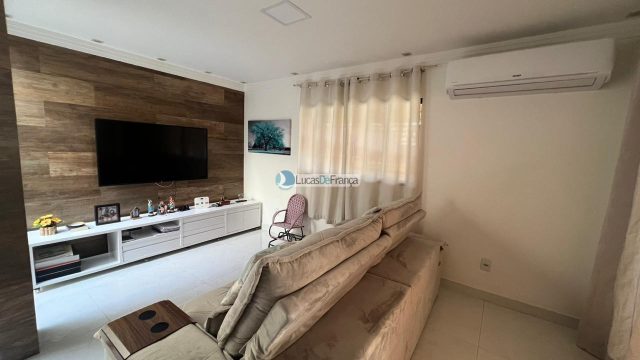 Casa na Vila Buritis Quadra 6 J. Próximo à escola