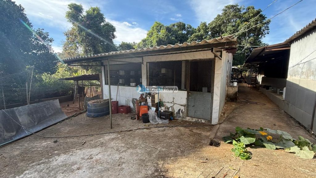Chácara na região da Rajadinha (6)