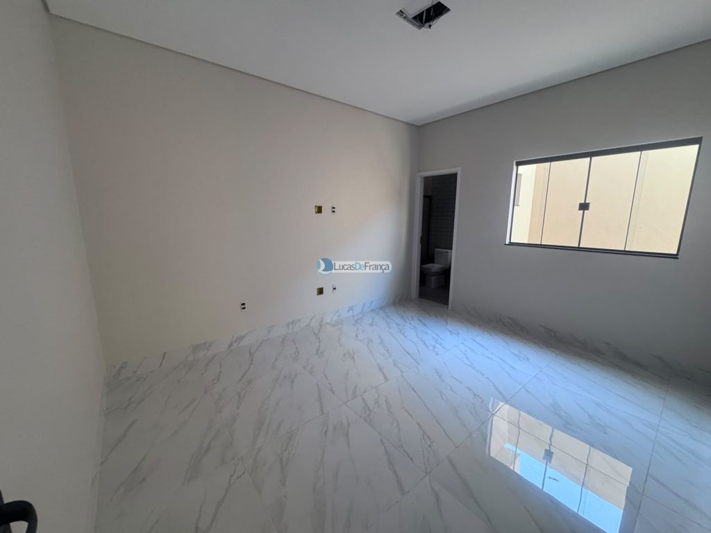 Casa de Alto Padrão na Vila Vicentina (8)