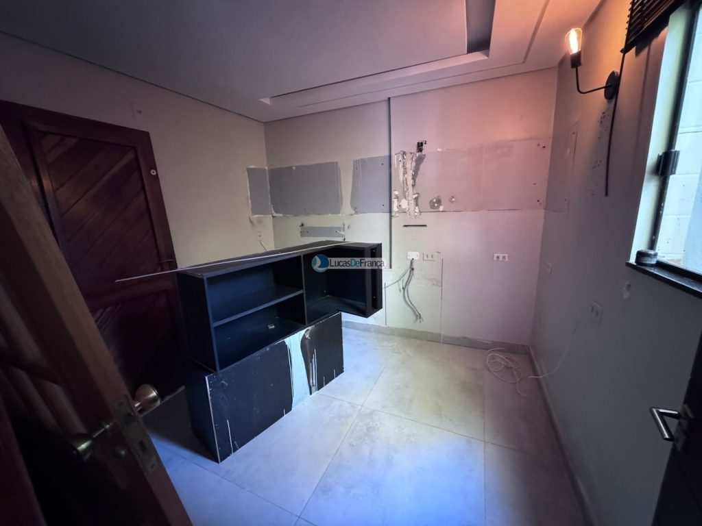 casa na avenida Hugo Lobo (2)