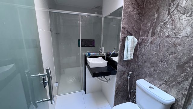 Casa na avenida Hugo Lobo