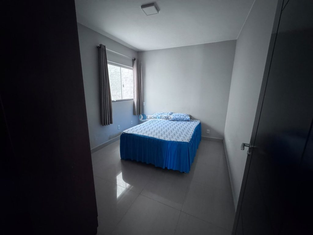 casa na avenida Hugo Lobo (29)