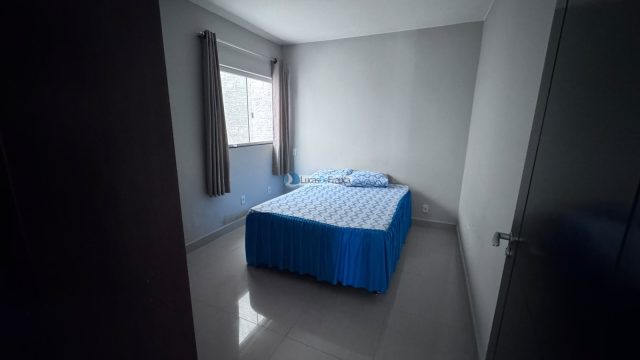 Casa na avenida Hugo Lobo