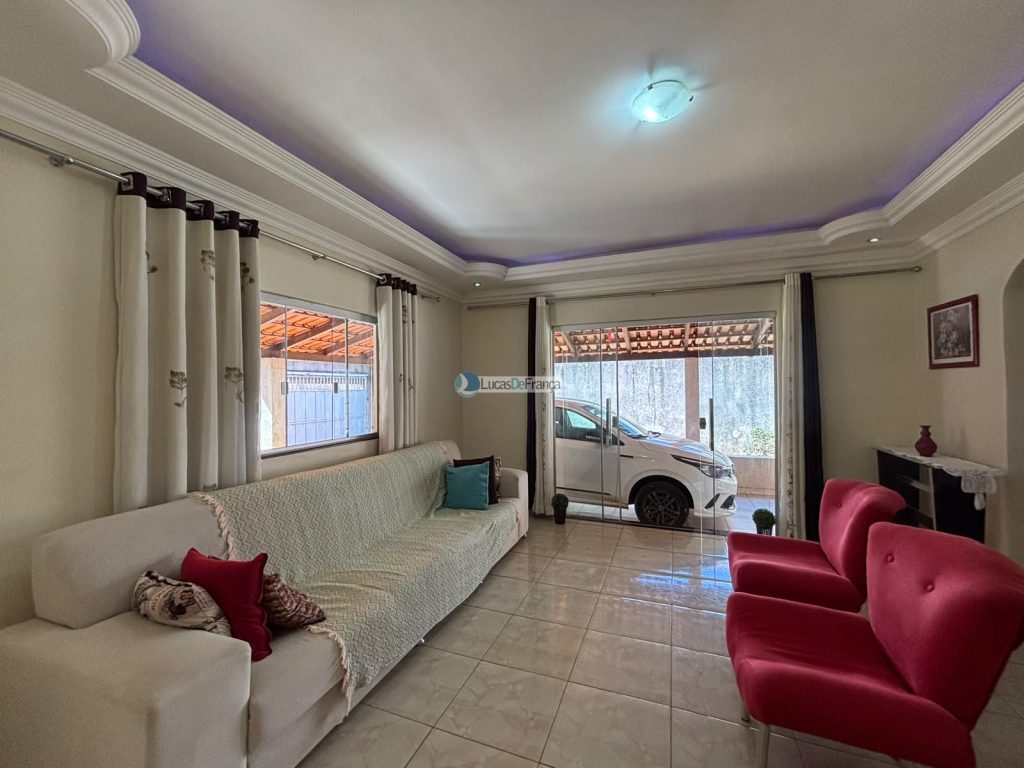 Casa no Setor de Mansões Itiquira (1)