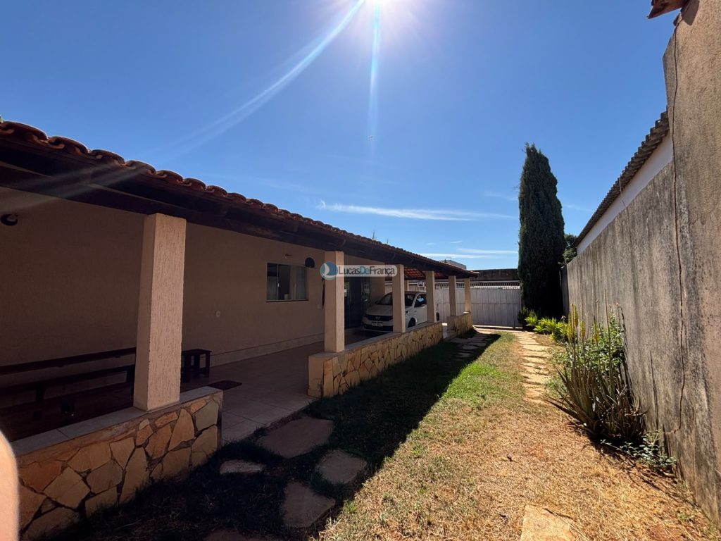 Casa no Setor de Mansões Itiquira (16)