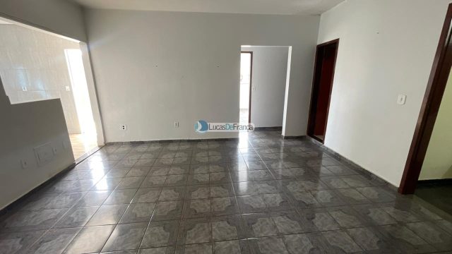 Excelente Imóvel na Avenida Marechal Deodoro – Quadra 36