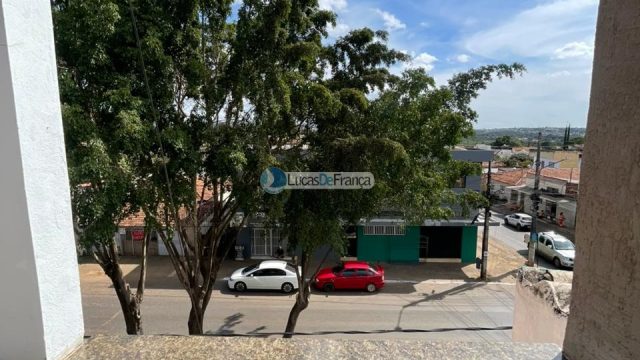 Excelente Imóvel na Avenida Marechal Deodoro – Quadra 36
