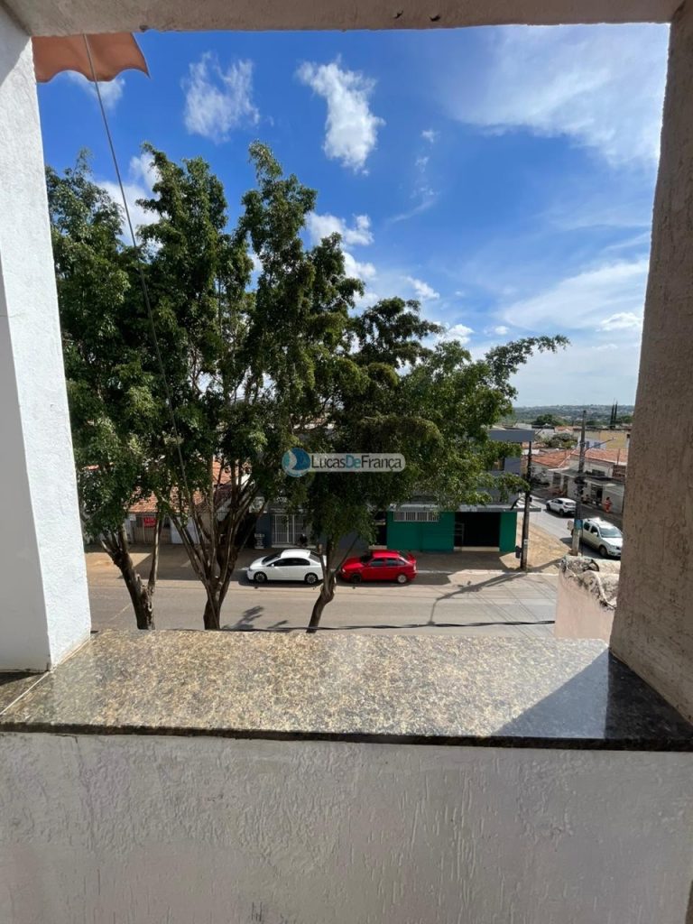 Imóvel na Avenida Marechal Deodoro (7)