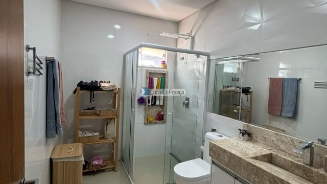 Casa de Alto Padrão à Venda no Condomínio Alto da Boa Vista