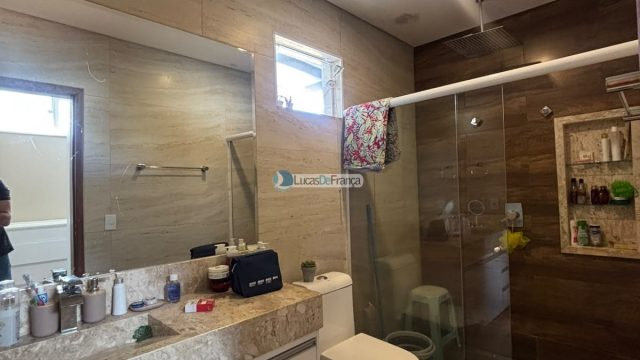 Casa de Alto Padrão à Venda no Condomínio Alto da Boa Vista