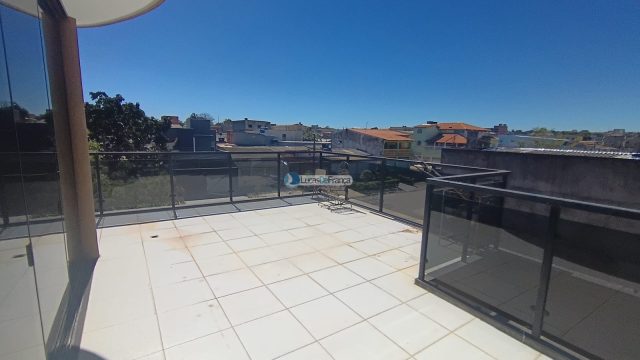 Casa de alto padrão no Setor Militar, em localização privilegiada, ao lado do Parque Sucupira.