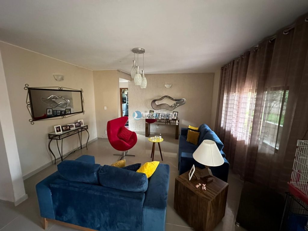 casa no condomínio Serra Azul Sobradinho. (11)
