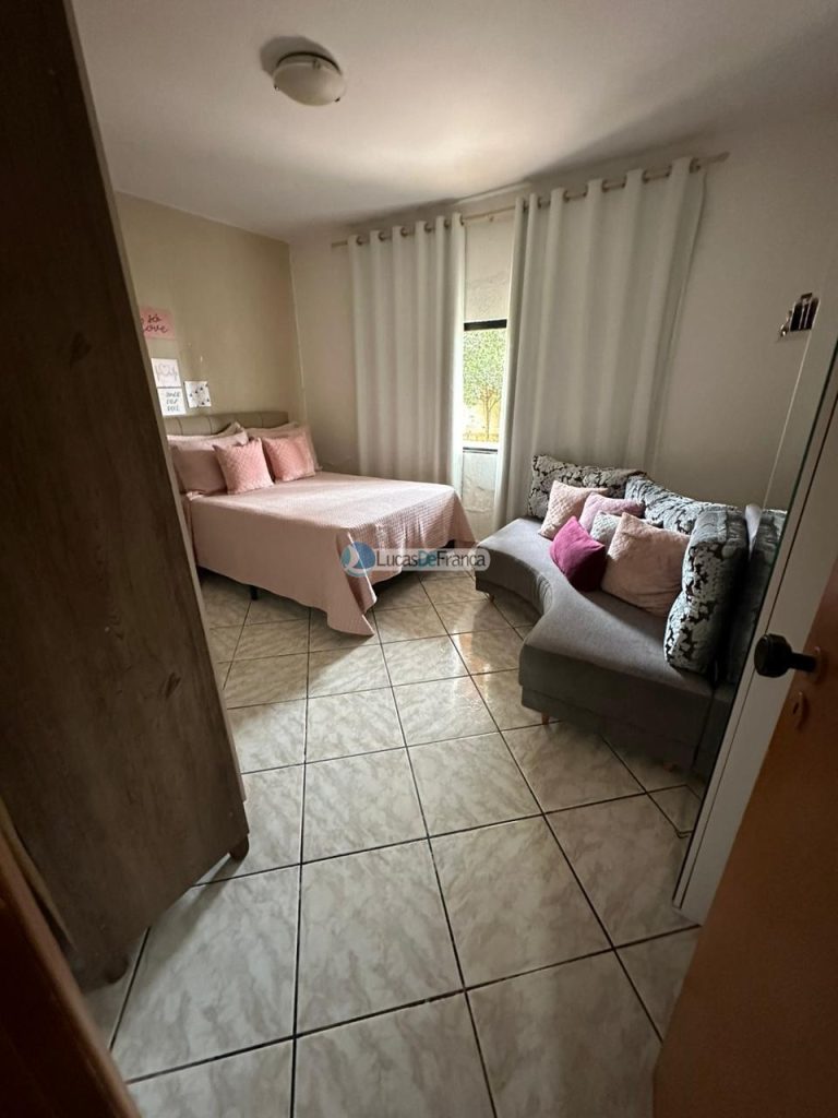 casa no condomínio Serra Azul Sobradinho. (16)
