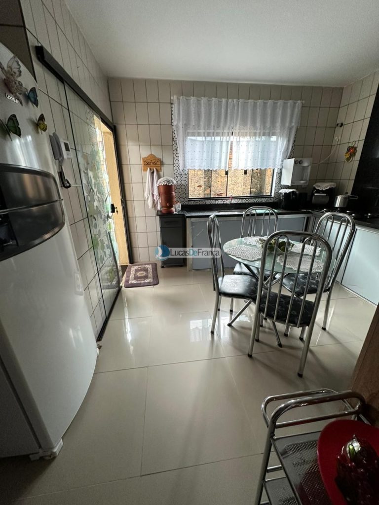 casa no condomínio Serra Azul Sobradinho. (23)