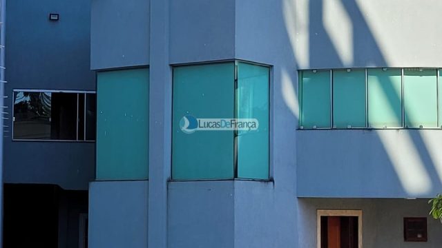 SOBRADO À VENDA NA VILA VICENTINA