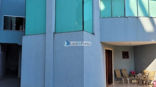 SOBRADO À VENDA NA VILA VICENTINA